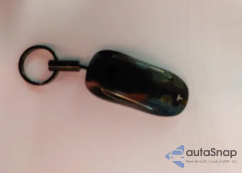 2018 Tesla Model X 100D/75D/P100D from USA, damaged, VIN 5YJXCDE2XJF126571